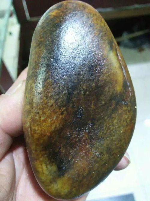 和田玉青海料与籽料对比 孰优孰劣的深度解析